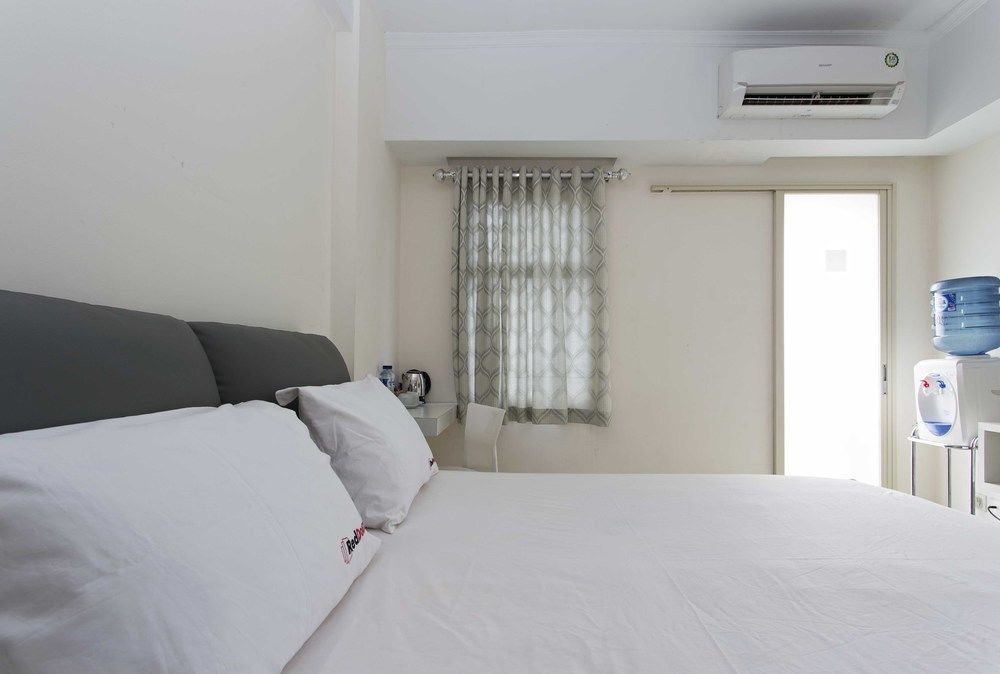 Reddoorz Apartment @ Margonda Residence Depok Exteriér fotografie