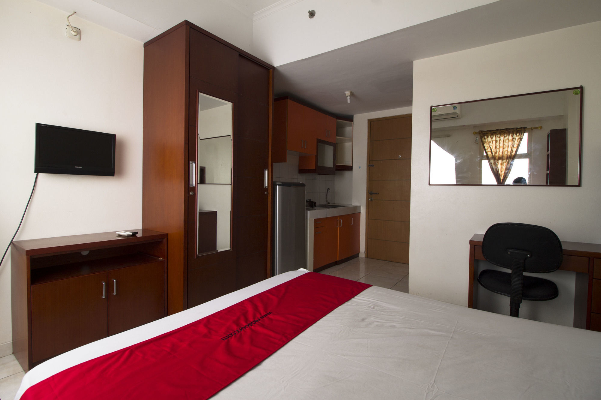 Reddoorz Apartment @ Margonda Residence Depok Exteriér fotografie